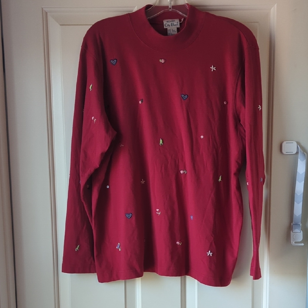 Vintage Mock Turtleneck With Decorations